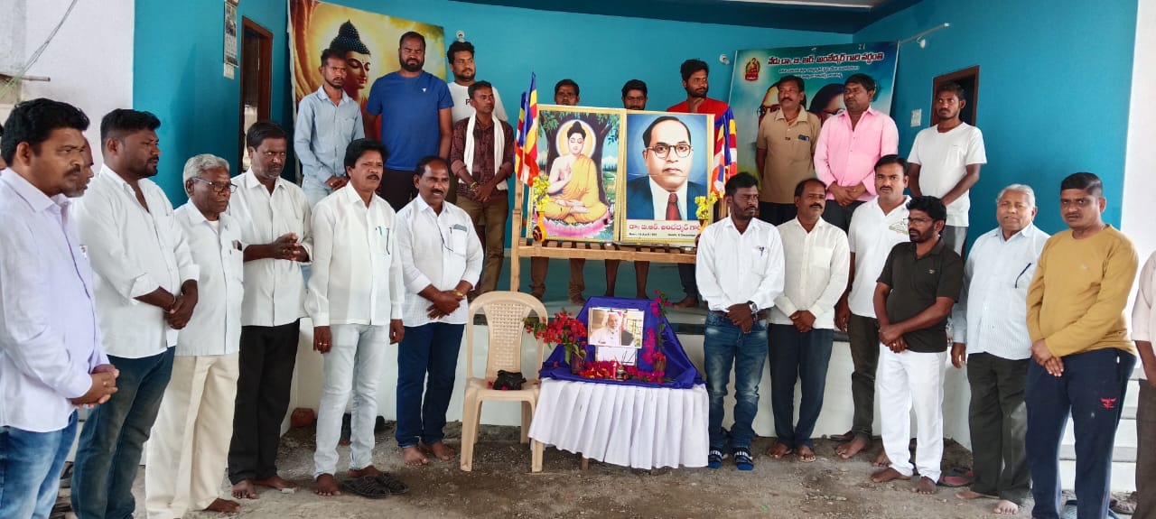 ప్రజల సమస్యల పై పోరాడిన గొప్ప విప్లవ యోధుదు గద్దర్