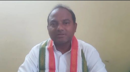 ఈనాం నిషేధిత భూముల ప్రజా సమస్యల పైన