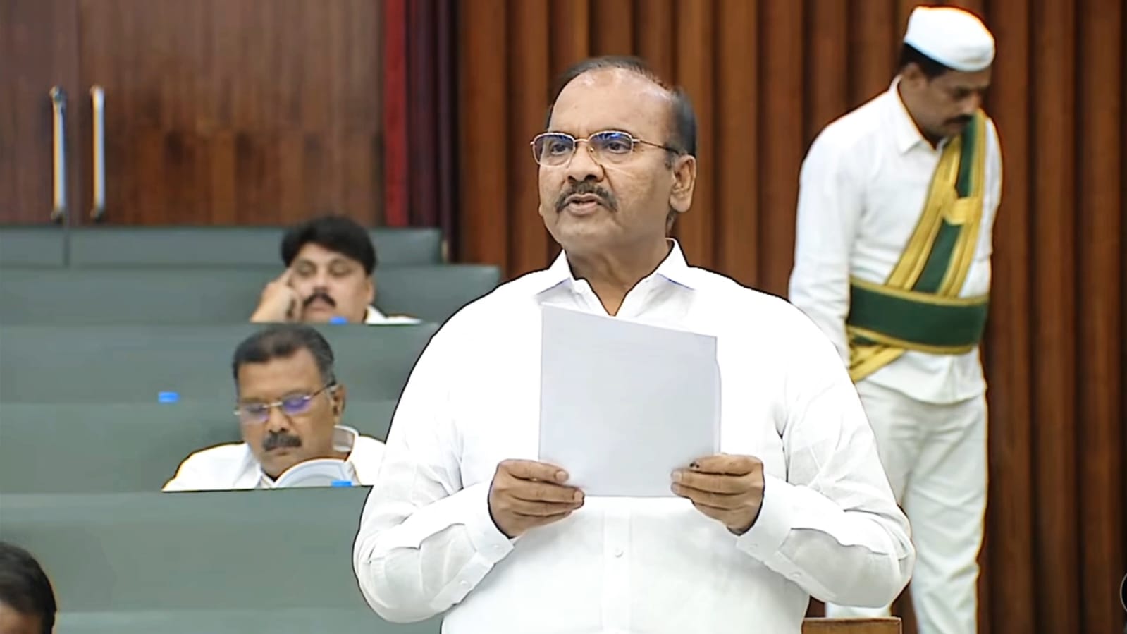 అధికారంలో ఉండి విద్యార్థులకు రూ.6,500 కోట్లు ఎగ్గొట్టిన జగన్,