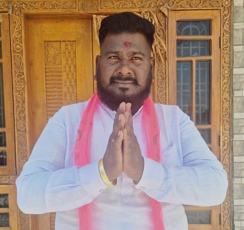 రజతోత్సవ సభకు తరలి రావాలి…బిఆర్ఎస్ పార్టీ సీనియర్ నేత,  నుతన గౌడ సంఘం స్టేట్ ఎగ్జిక్యూటివ్ మెంబర్ గుండుకాడి వెంకటేష్ గౌడ్