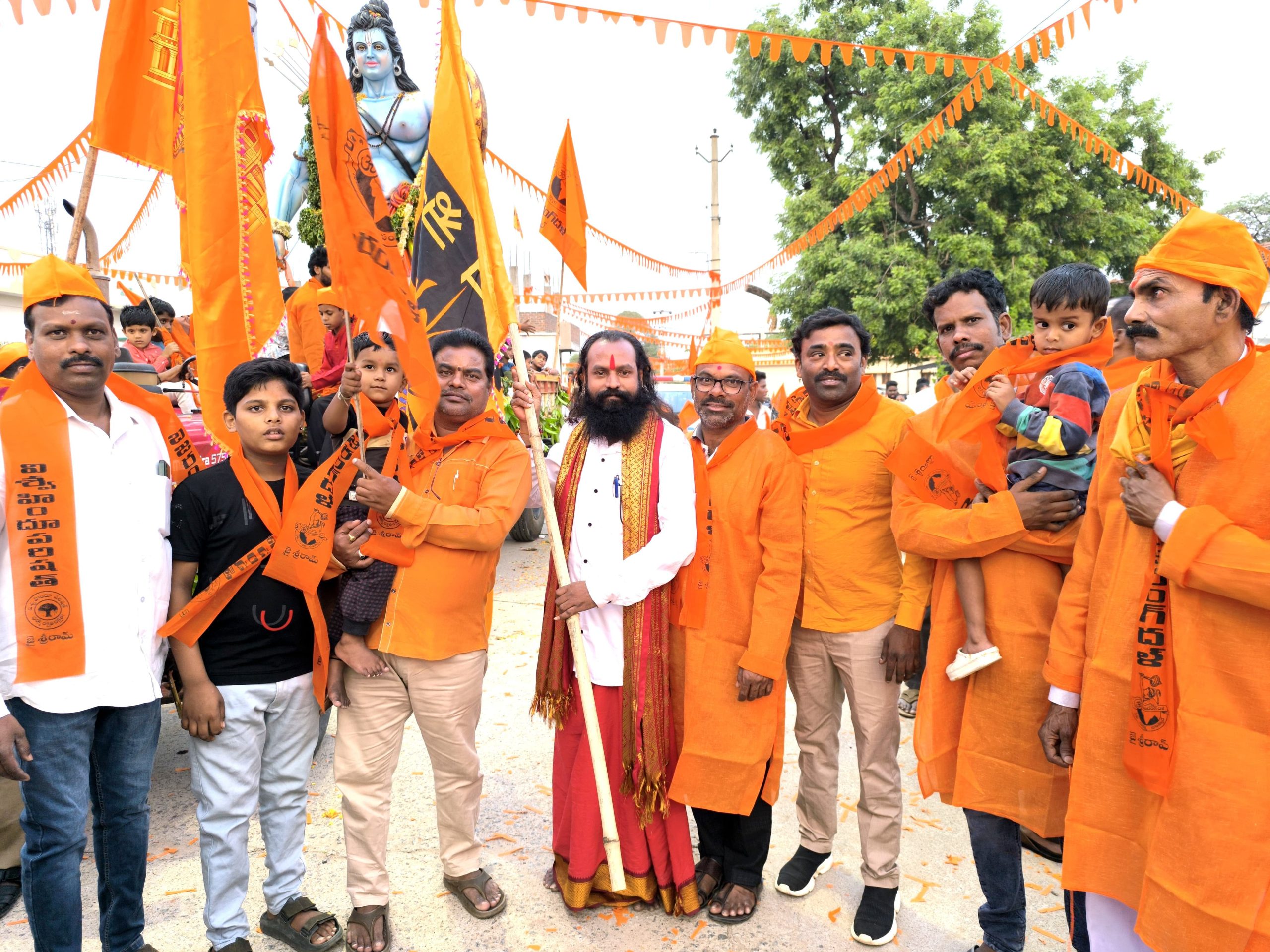 కాషాయం హిందువుల గుండెకాయ