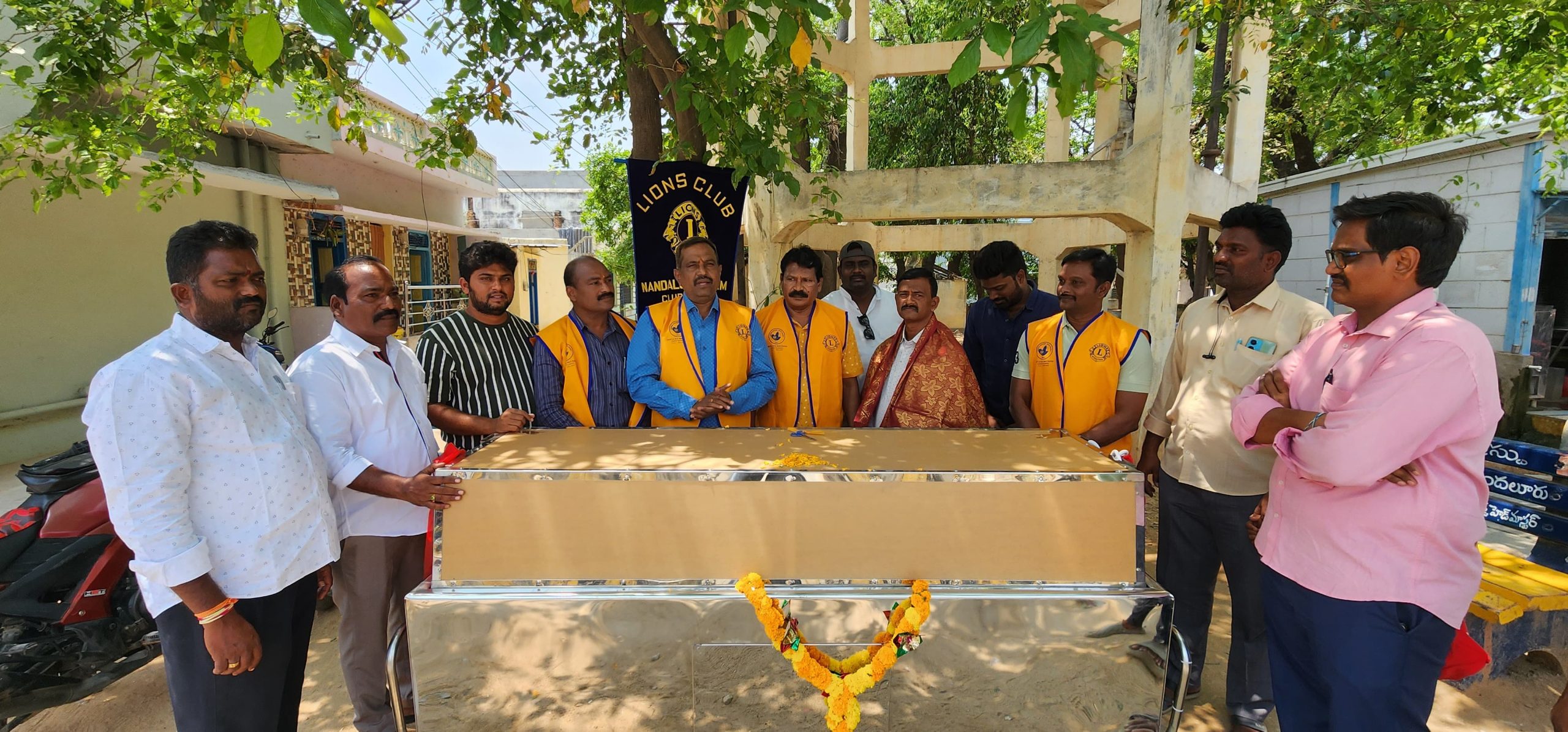 బాడీ ఫ్రీజర్ ఏర్పాటు
