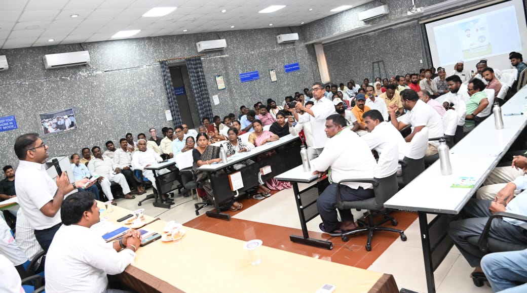 భూ భారతి చట్టం పై విస్తృత ప్రచారం.జిల్లా కలెక్టర్ కోయ శ్రీ హర్ష