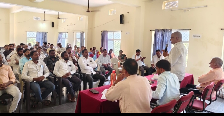 లబ్ధిదారుల ఎంపీకకై సమావేశం