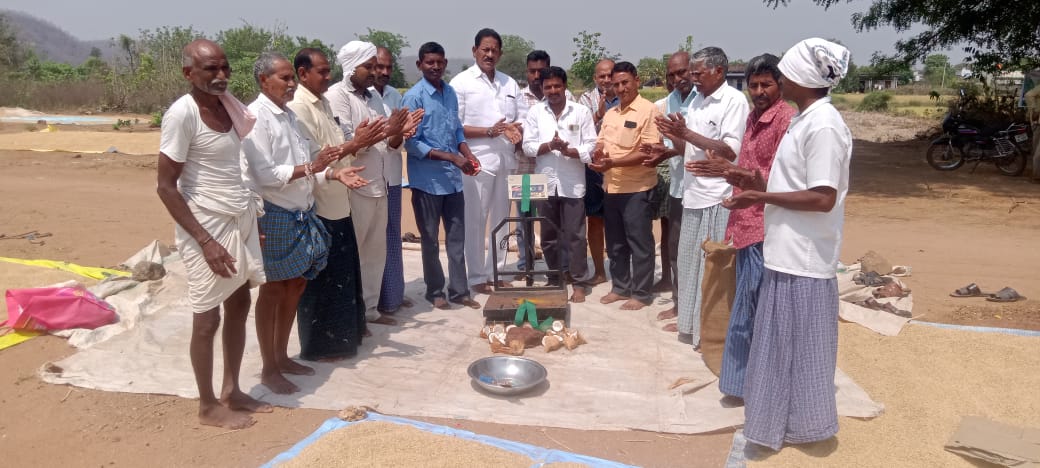 ప్రాథమిక వ్యవసాయ సహకార సంఘం ద్వారా వరి ధాన్యం కొనుగోలుకేంద్రలు ప్రారంభోత్సవం