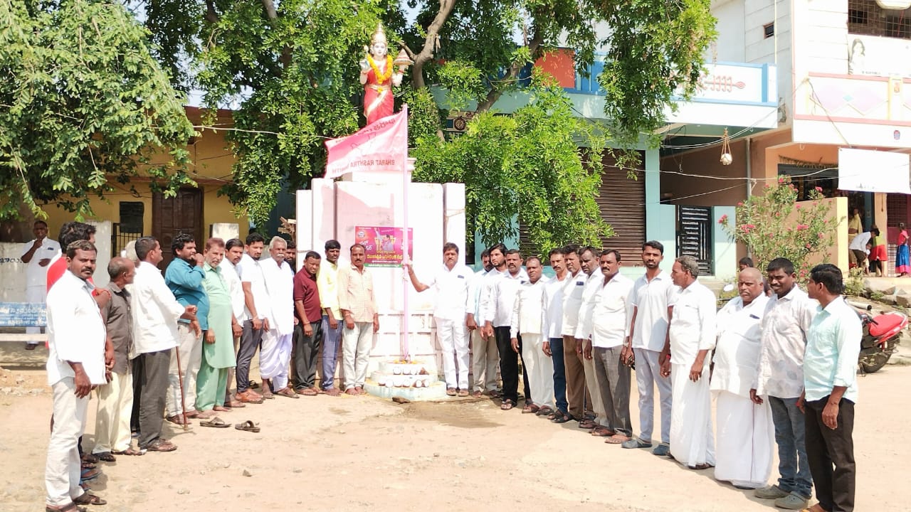 బీఆర్ఎస్ రజతోత్సవ సభకు భారీగా తరలిరావాలి
