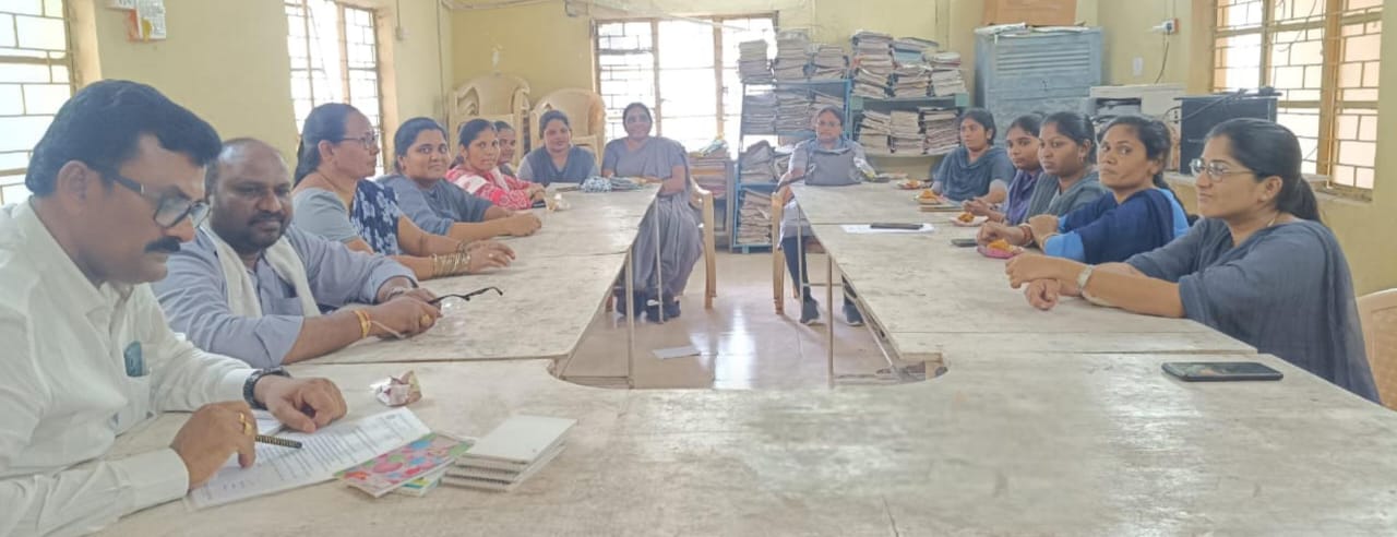 మహిళా కార్మికుల సంక్షేమానికి పోరాడేది ఐన్టియుసి మాత్రమే – వైస్ ప్రెసిడెంట్ కోట రవీందర్ రెడ్డి