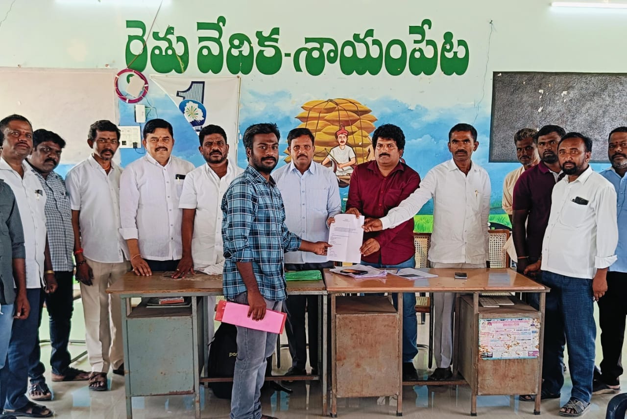 నిరుద్యోగ యువతకు ఉపాధి కల్పించడమే ప్రభుత్వ లక్ష్యం కాంగ్రెస్ మండల పార్టీ అధ్యక్షుడు బుచ్చిరెడ్డి