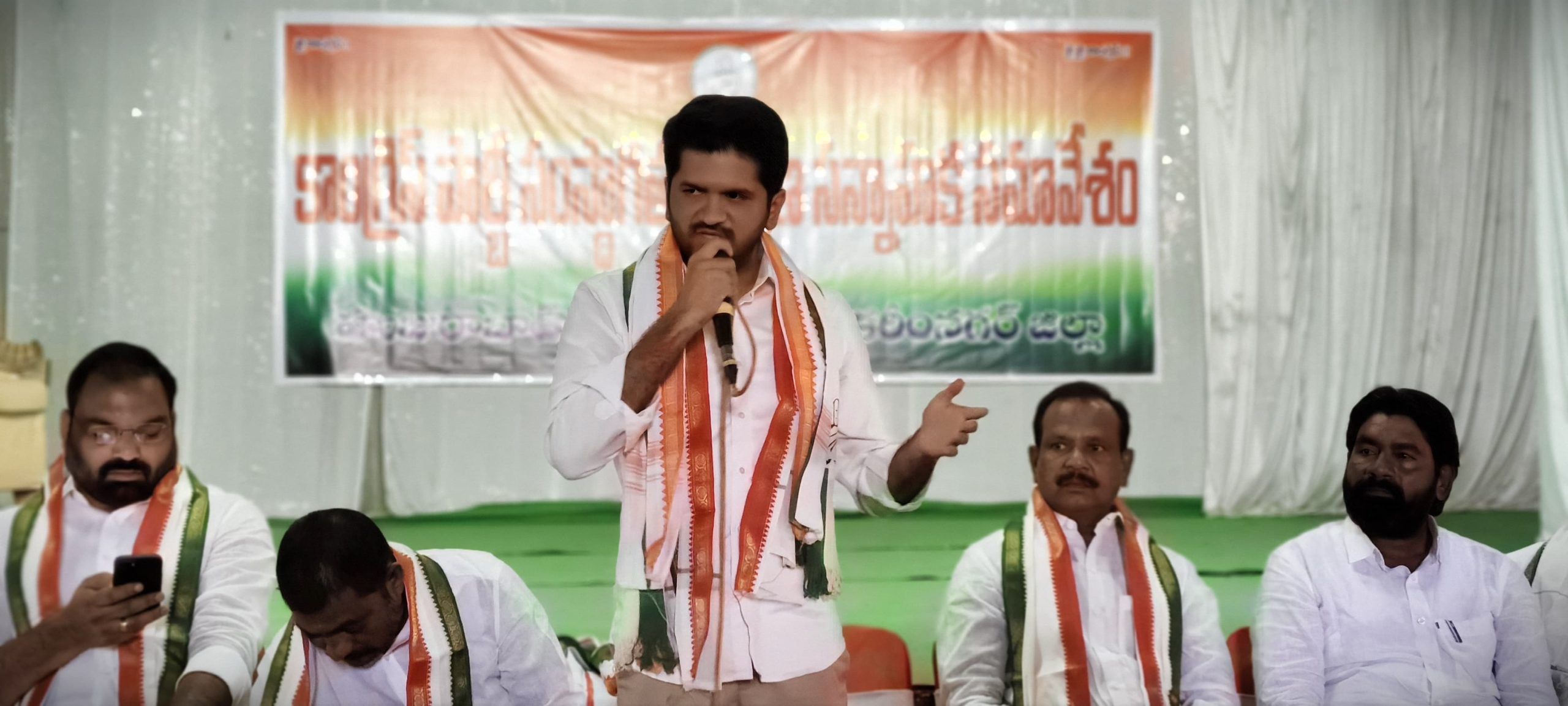 హుజురాబాద్ లో కాంగ్రెస్ పార్టీ సంస్థాగత,నిర్మాణ సన్నాహక సమావేశం