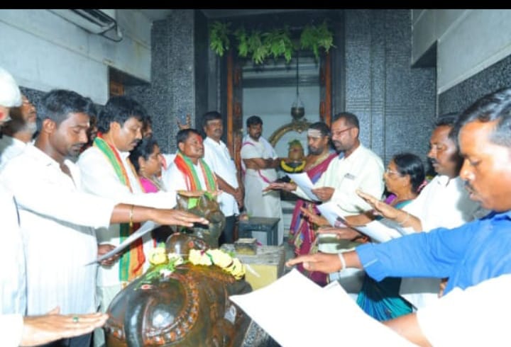 భ్రమరాంబ సమేత మల్లికార్జున స్వామి ఆలయ చైర్మన్ గా నాయి బ్రాహ్మణ ముద్దుబిడ్డ మల్లెల నరసింహారావు