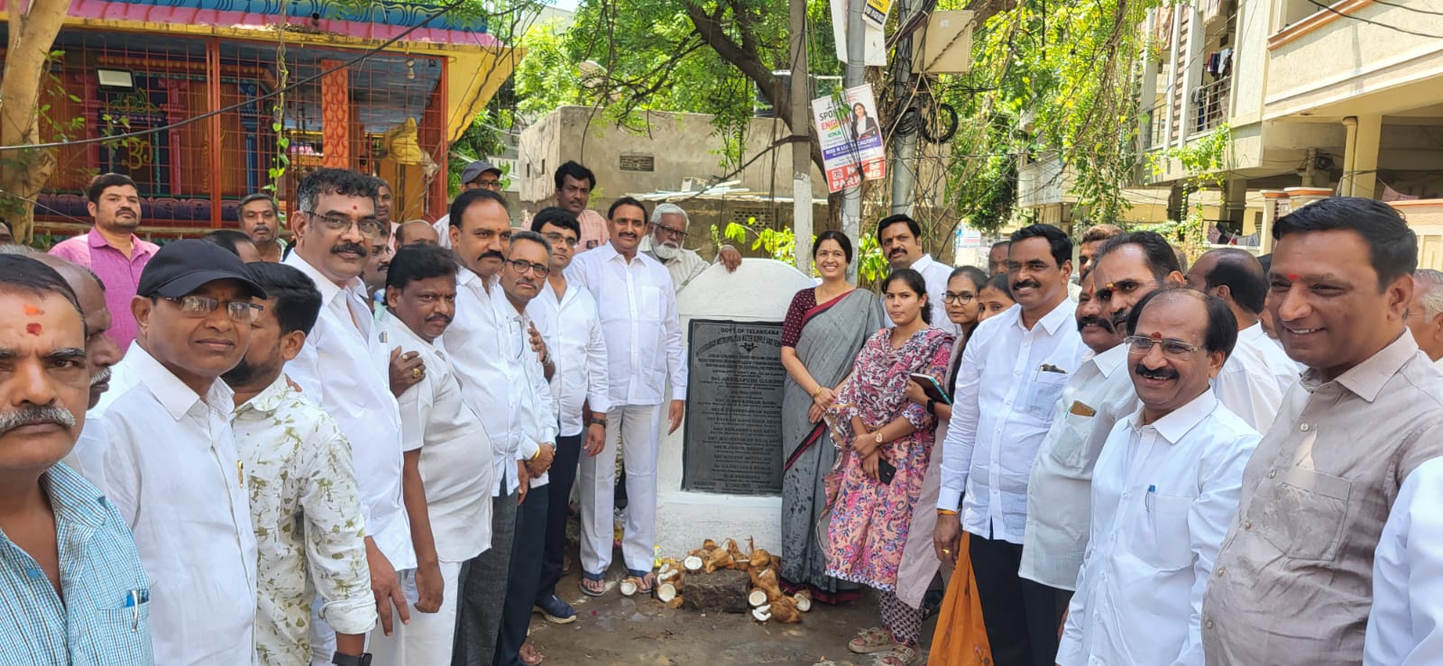 అండర్ గ్రౌండ్ డ్రైనేజ్ పైపు లైన్ ల కు శంకుస్థాపన చేసిన ఎమ్మెల్యే అరికెపూడి గాంధీ కార్పొరేటర్ మాధవరం రోజా దేవి రంగారావు