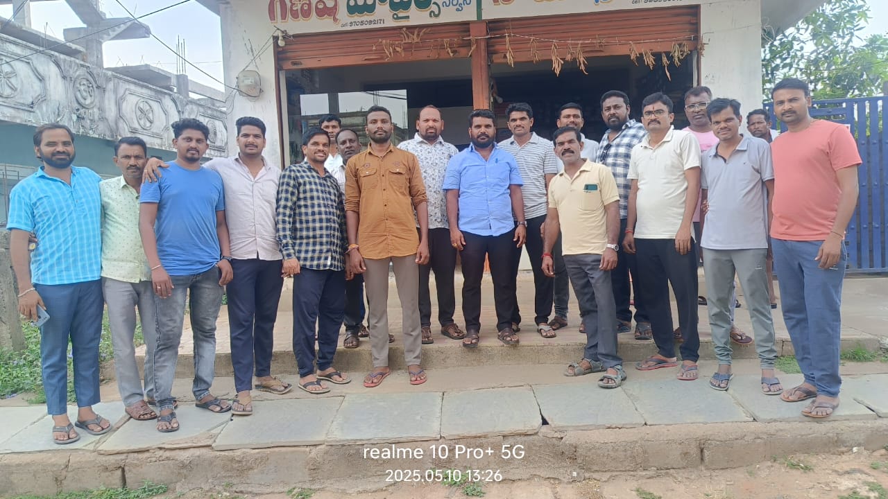 పాకిస్తాన్ కాల్పుల్లో దేశం కోసం ప్రాణాలు ఇచ్చిన తెలుగు జవాన్ మురళి నాయక్