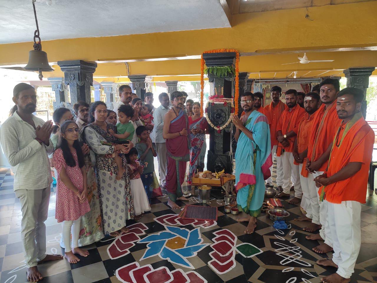 శ్రీ ఉమా పార్థివ కోటి లింగేశ్వర స్వామి క్షేత్రంలో నరసింహ జయంతి పూజా కార్యక్రమం