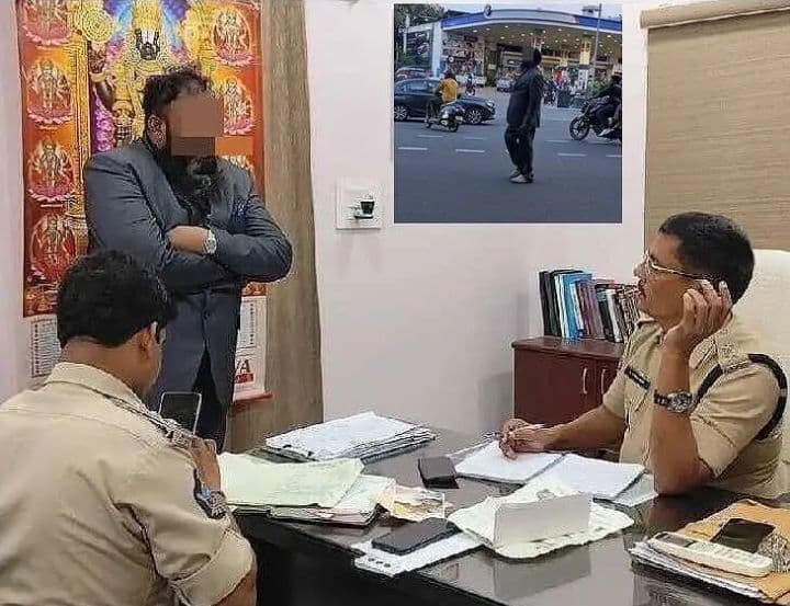 బంధువులకు బంగారం అప్పగించిన పోలీసులు