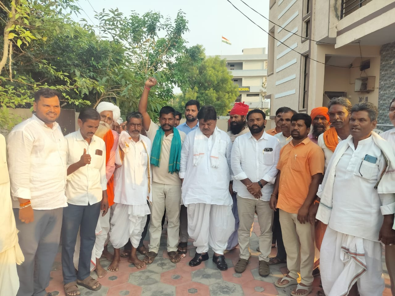 బంజారా ఆలయల ధూప దీప నైవిద్యాలకు, అర్చకుల వేతనాలకై ఆన్లైన్లో దరఖాస్తు చేసుకోవాలి,