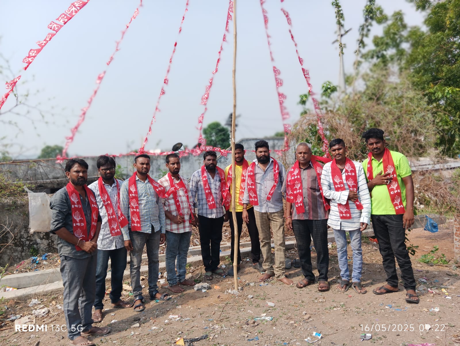 ఓట్ల కోసం సీట్ల కోసం కాకుండా ప్రజల సేవ కోసం పనిచేసే పార్టీ ఒక సిపిఐ మాత్రమే