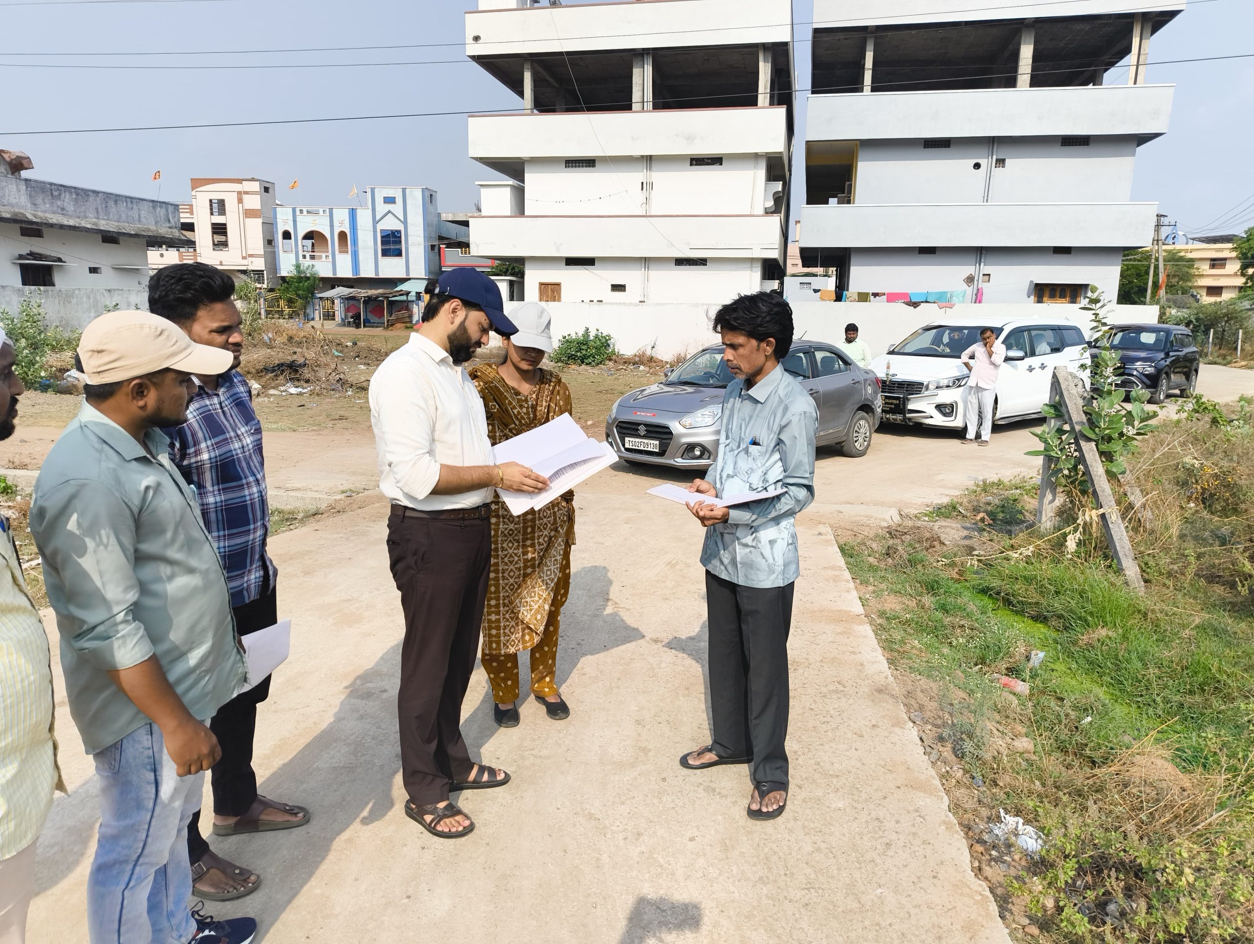 అభివృద్ధి పనులను వేగవంతం చేయాలి