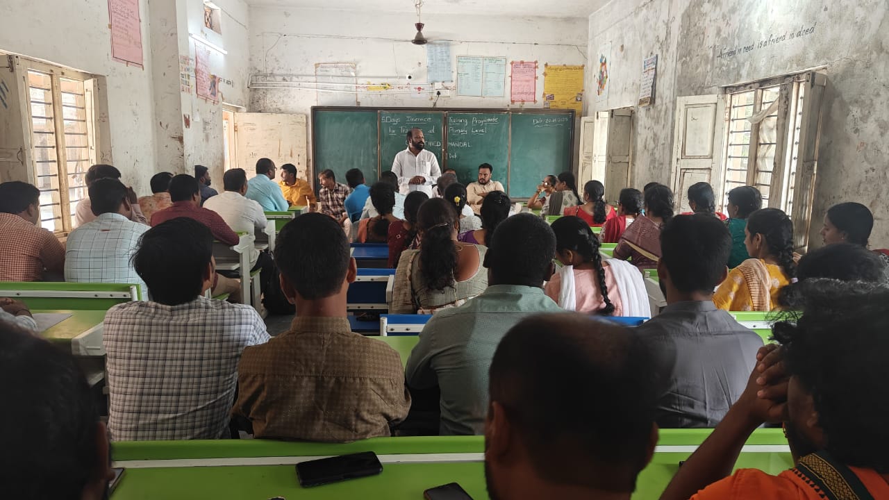 ప్రభుత్వ పాఠశాలల అభివృద్దే మా మొదటి ప్రాధాన్యం