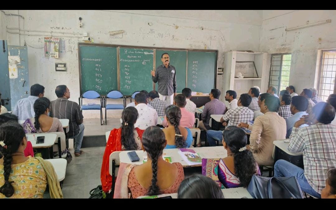 ఉపాధ్యాయుల చేతుల్లోనే విద్యార్థుల భవిష్యత్