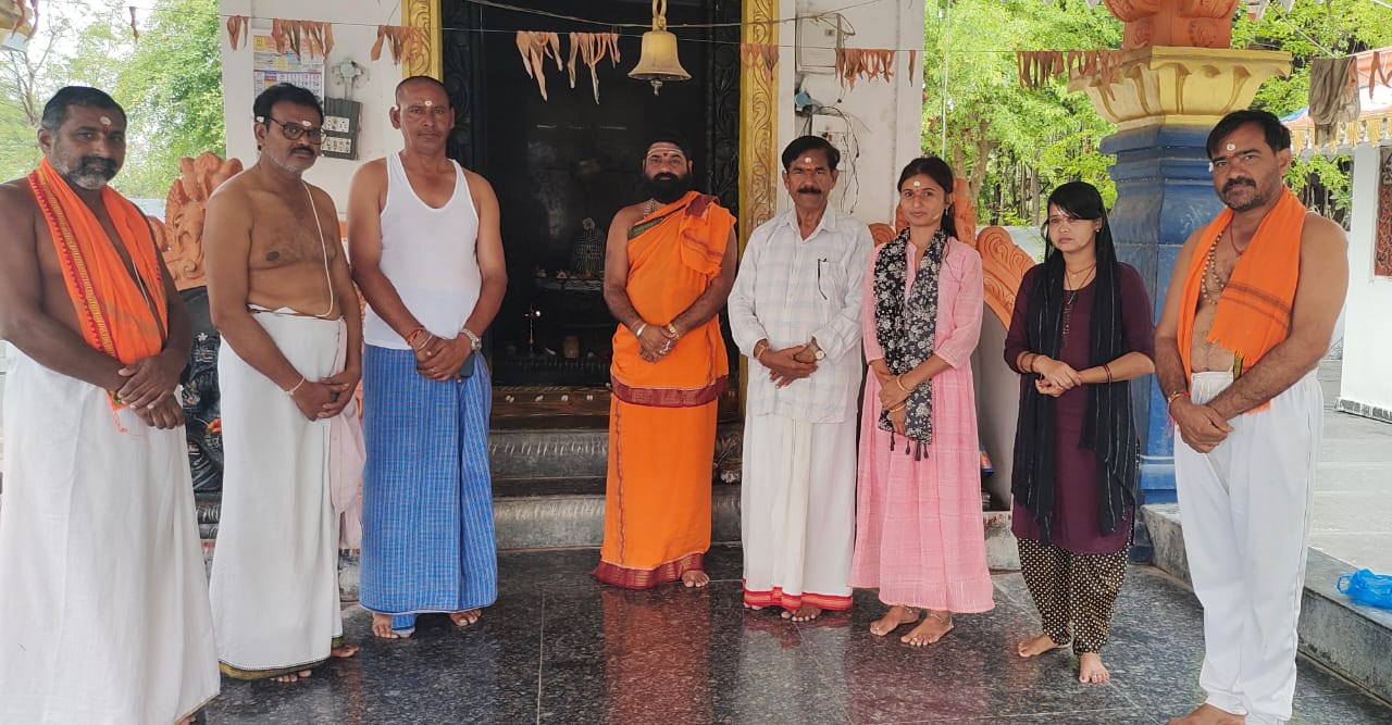 హనుమాన్ జయంతిని పురస్కరించుకొని ప్రత్యేక పూజా కార్యక్రమాలు..