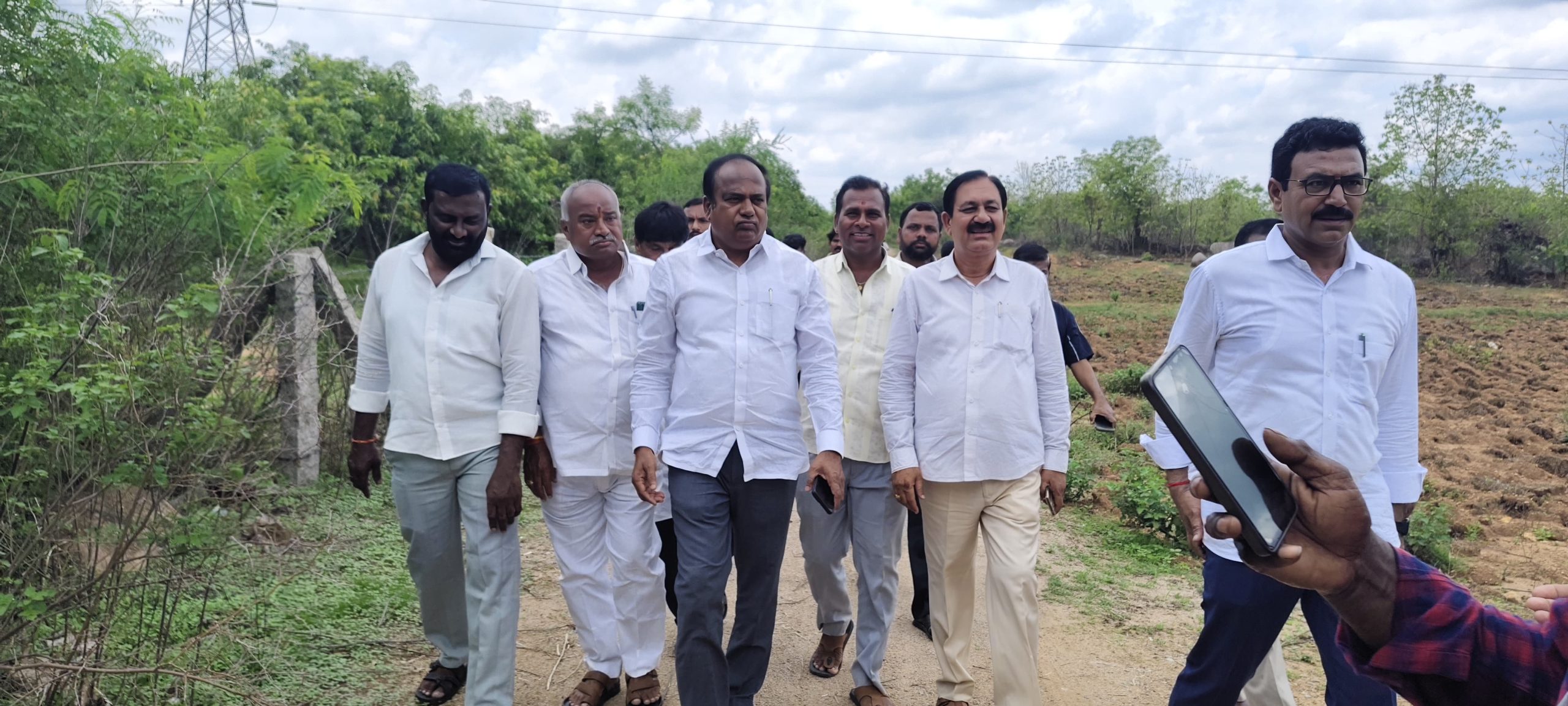 డిగ్రీ కాలేజీ స్థలపరిశీలన..!