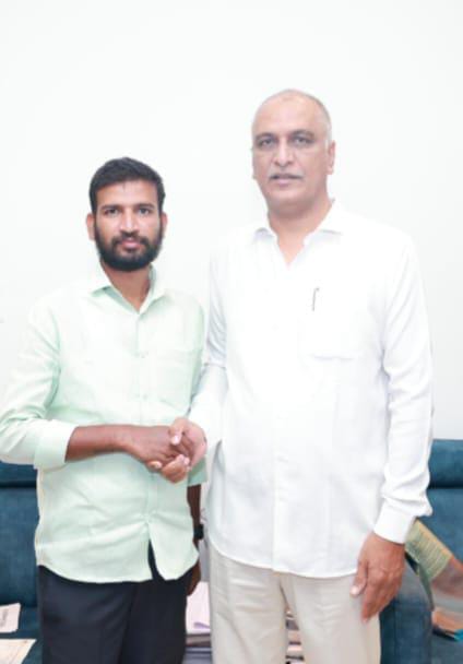 హరీష్ రావుకు జన్మదిన శుభాకాంక్షలు తెలిపిన మచ్చ గణేష్