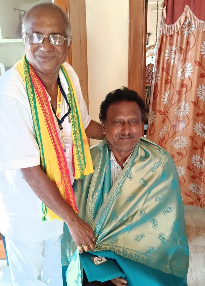 రాష్ట్ర బీసీ కార్పొరేషన్ డైరెక్టర్ కడలి వెంకటేశ్వర చిరు సత్కారం