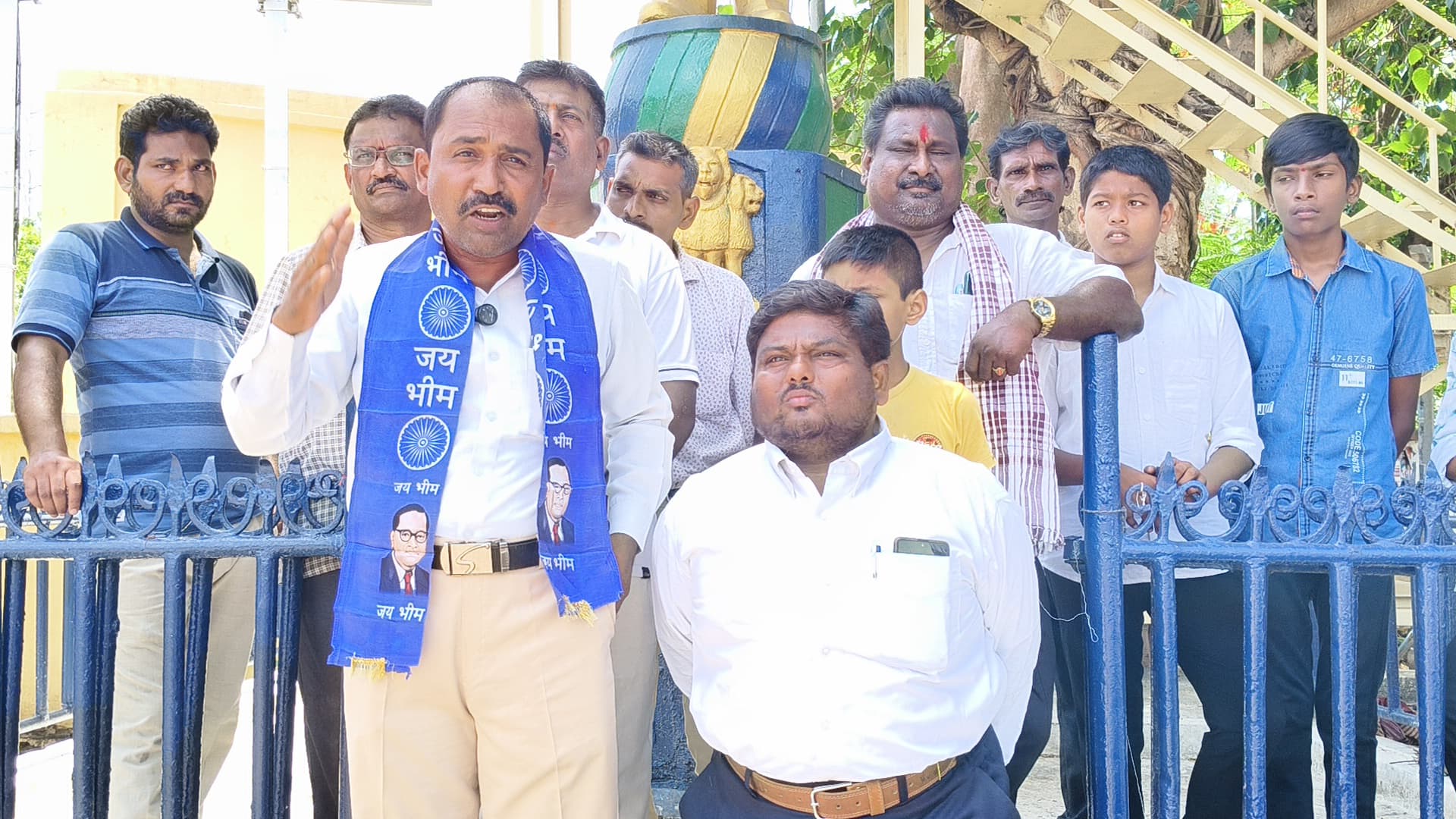 డాక్టర్ బి ఆర్ అంబేద్కర్ గారు రాసిన రాజ్యాంగం ప్రకారమే