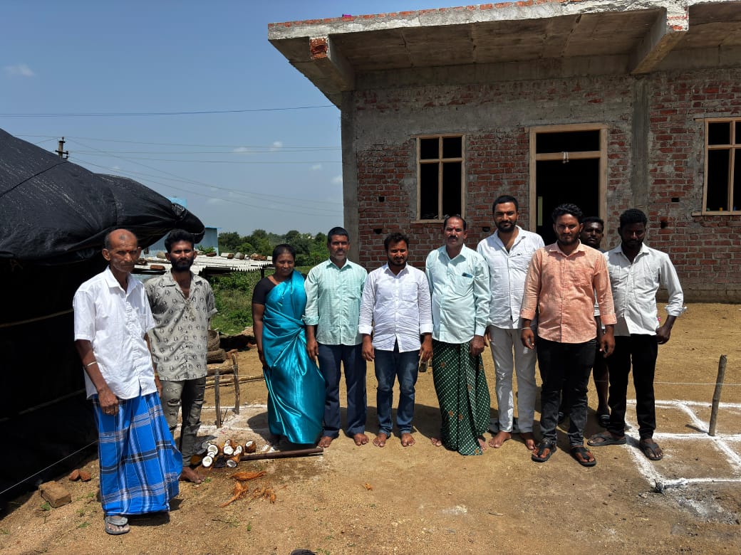 జగదాంబ తండా గ్రామం లో ఇందిరమ్మ ఇండ్లుకు భూమి పూజ..,!