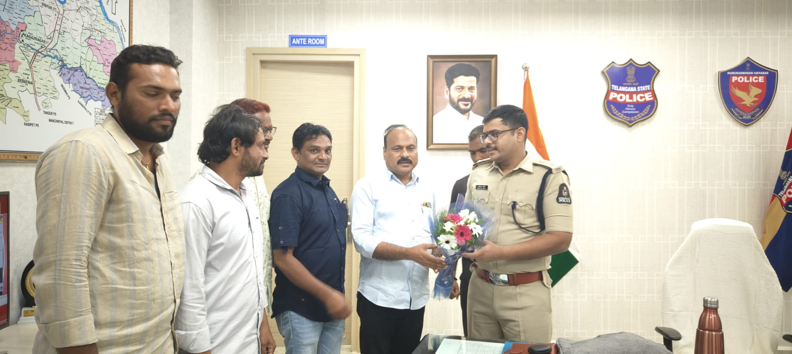 శాంతి భద్రతల విషయంలో పటిష్ట చర్యలు తీసుకోవాలి