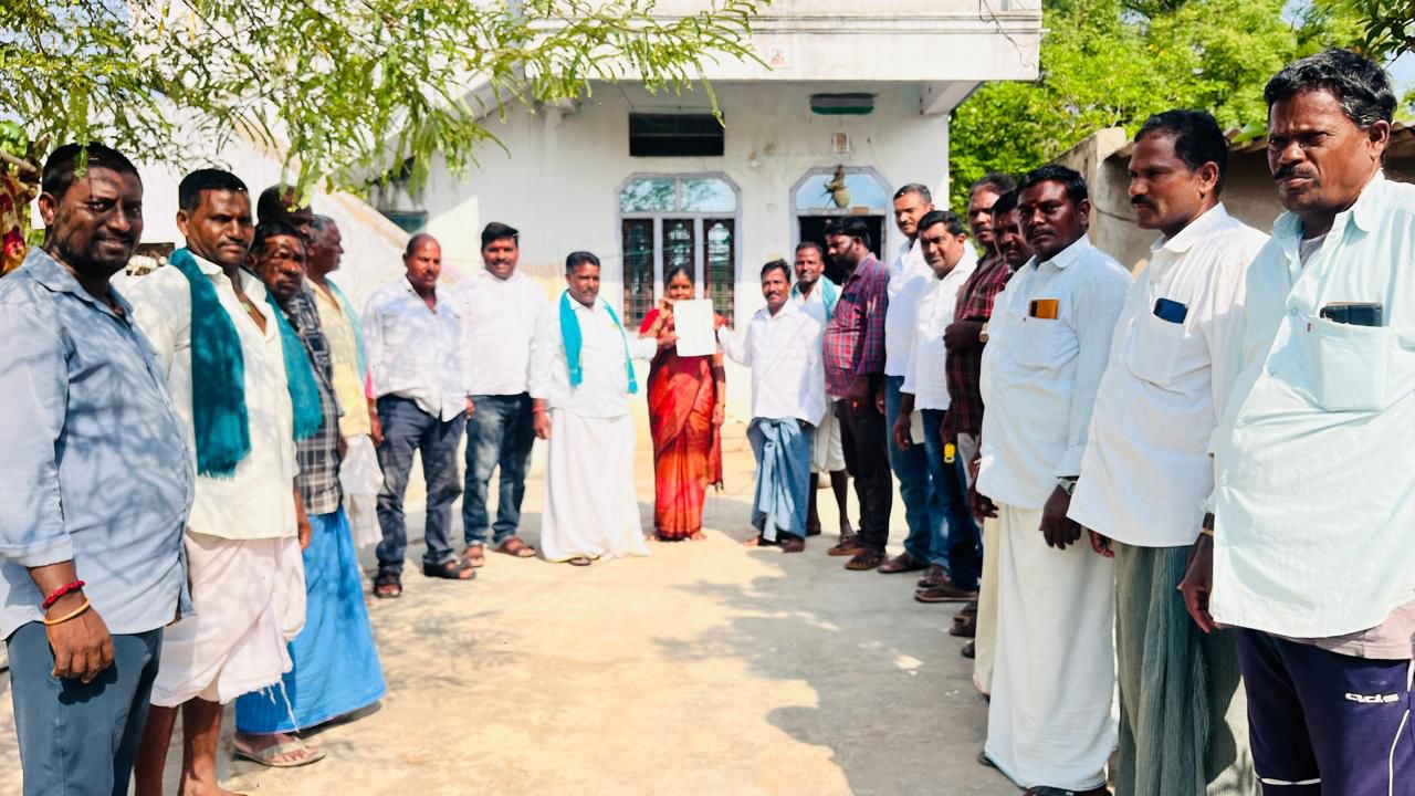 ఆపన్న హస్తం గా సీఎం రిలీఫ్ ఫండ్ చెక్కులపంపిణి కార్యక్రమం