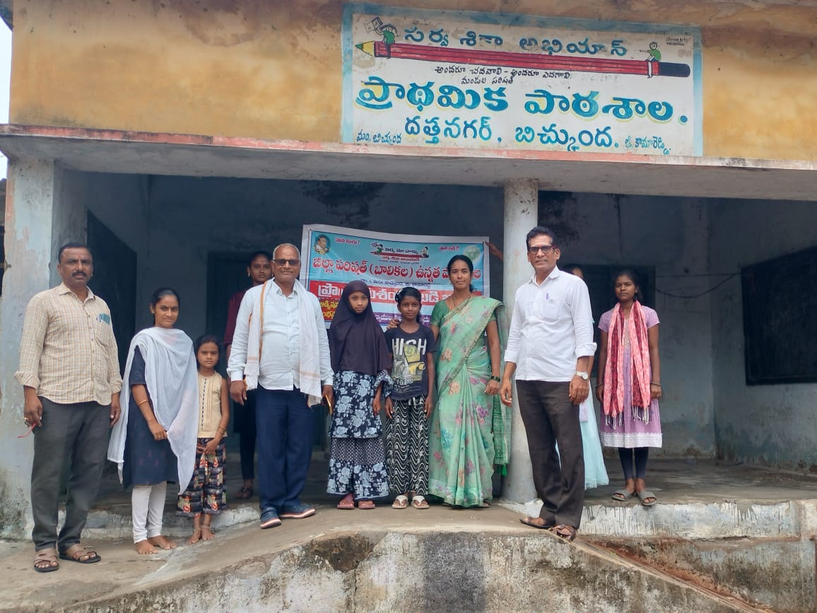 విద్యార్థులను ప్రభుత్వం పాఠశాలకు పంపాలి. బడిబాట ప్రచారంలోఉపాధ్యా యులు