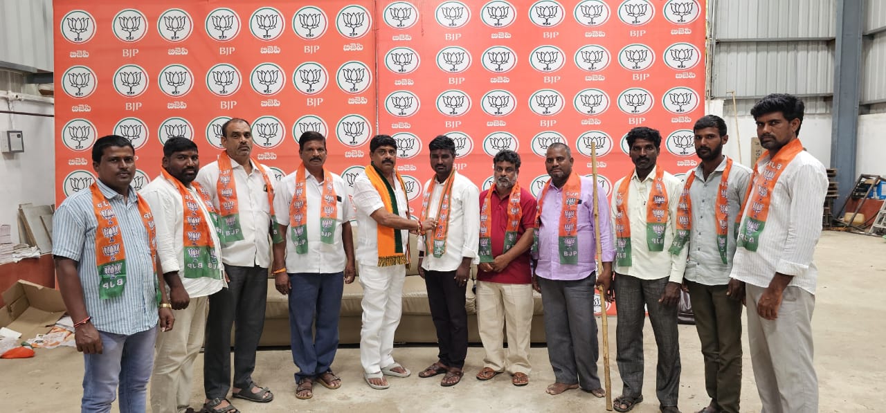 సొంత గూటికిచేరిన మల్లుగల్ల మధు
