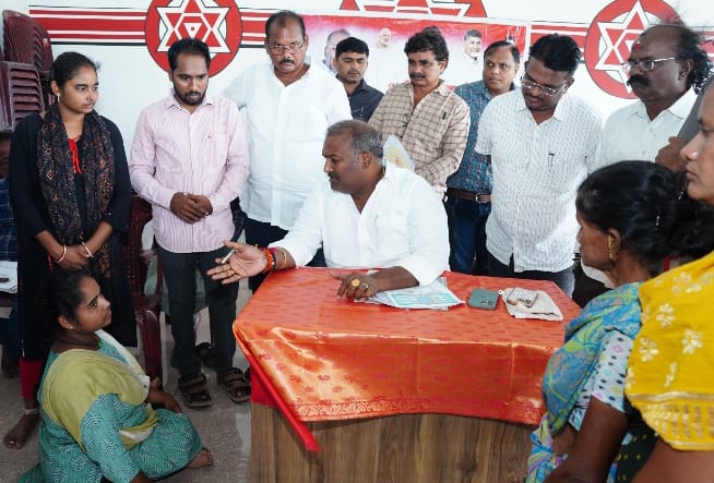 సమస్యలు పరిష్కరించడం కోసమే జనవాణి