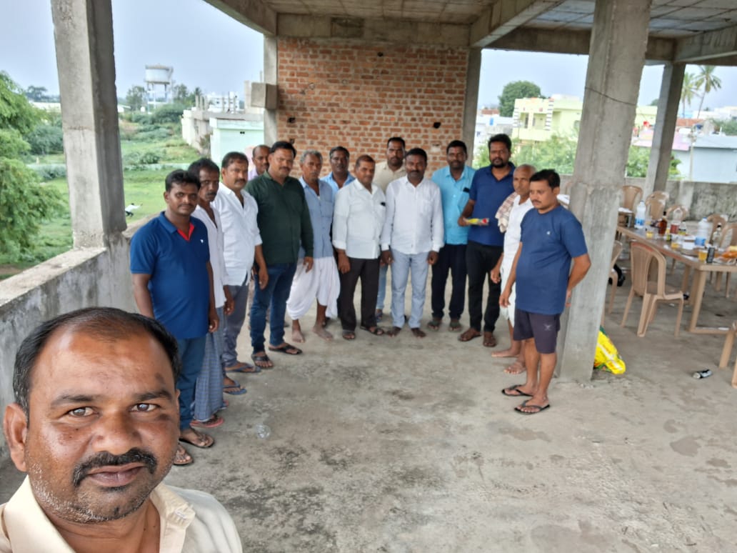 మున్నూరుకాపు సంఘం నూతన కార్యవర్గం..!