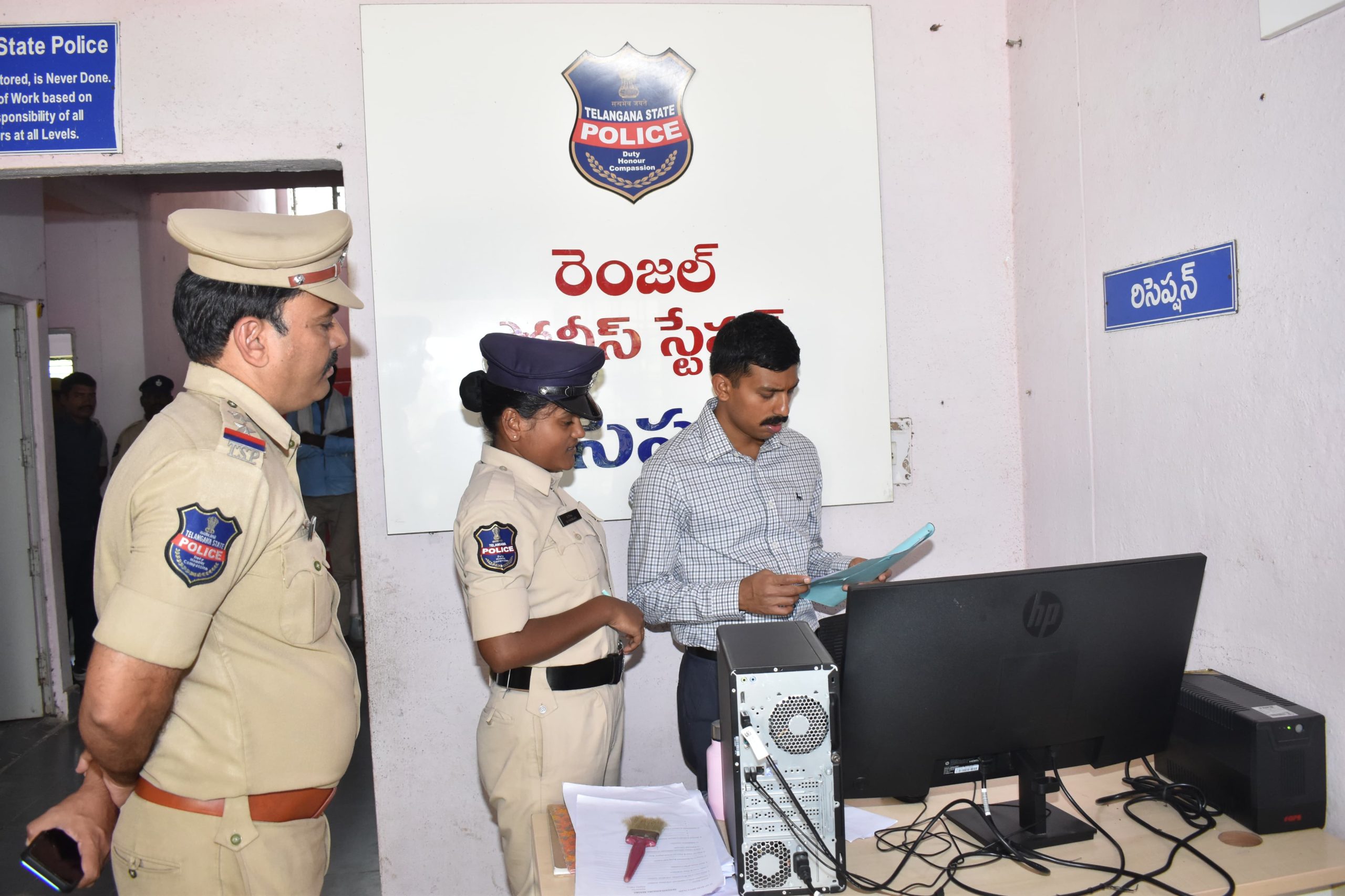 రెంజల్ పోలీస్ స్టేషన్ పర్యవేక్షించిన పోలీస్ కమిషనర్..!