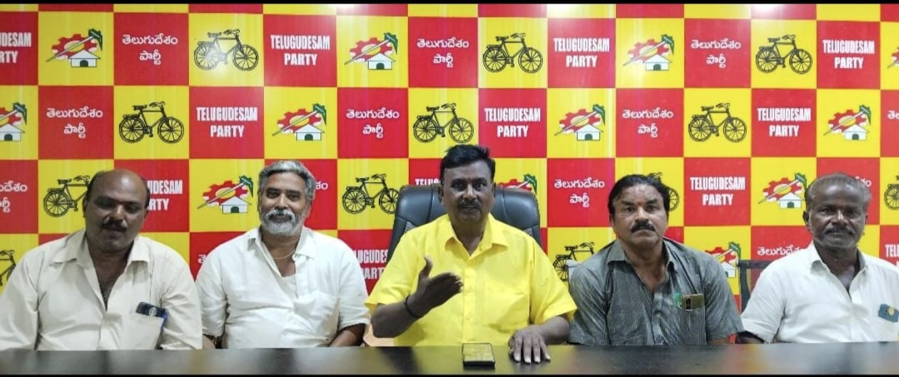 రాష్ట్రాన్ని రావణ కాష్ట చెయ్యాలని జగన్ రెడ్డి కుట్ర-బుద్ధ నాగ జగదీష్