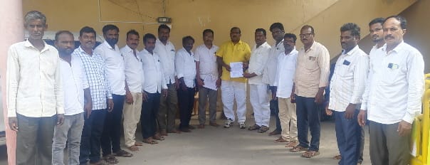 మండల నాయకులతో ఓట్లు వేయించి మండల అధ్యక్షుడుని ప్రకటించాలి