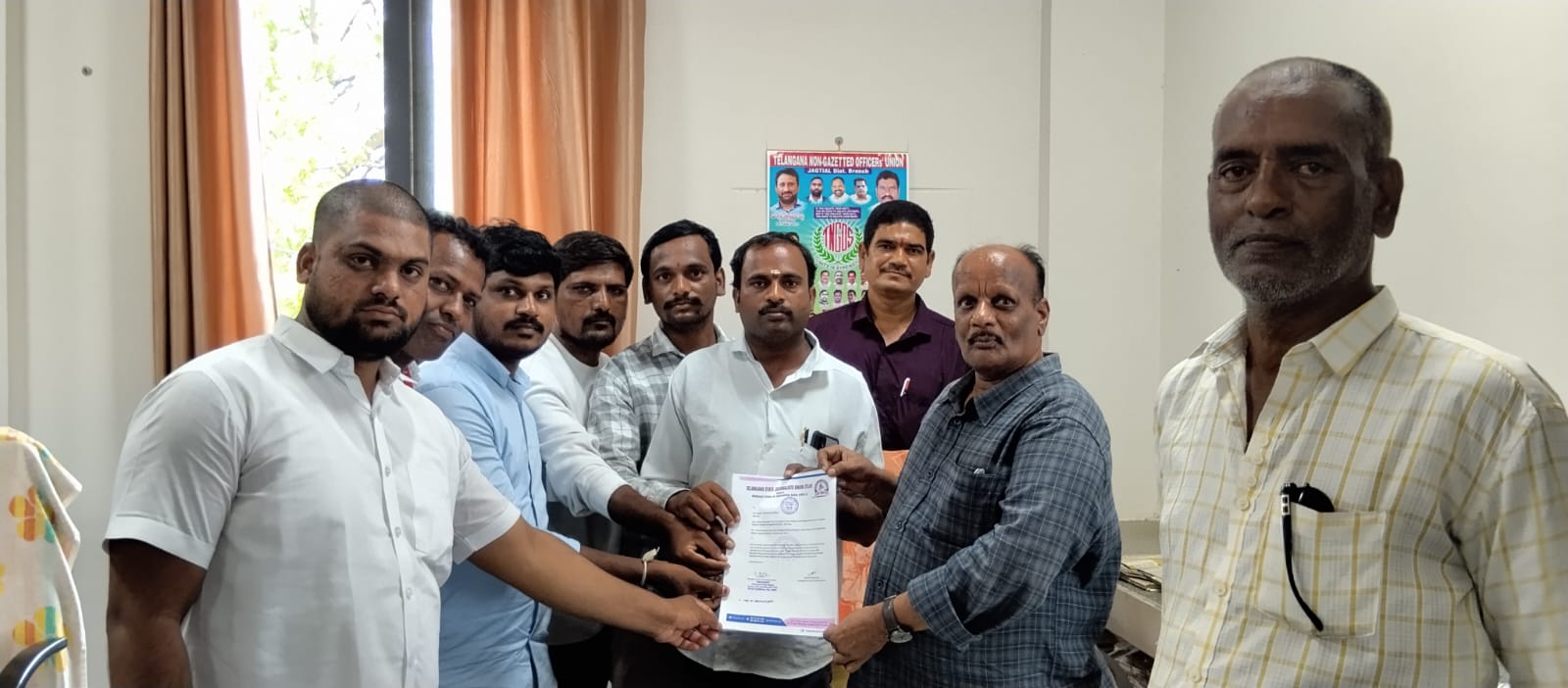 జర్నలిస్టుల పిల్లలకు ప్రైవేట్ పాఠశాలల్లో ఫీజు రాయితీ కల్పిస్తూ ఉత్తర్వులు జారీ.