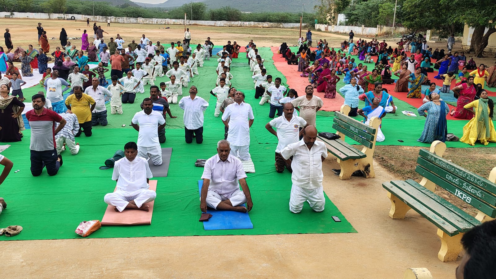 యోగా ద్వారా పరిపూర్ణ ఆరోగ్యం