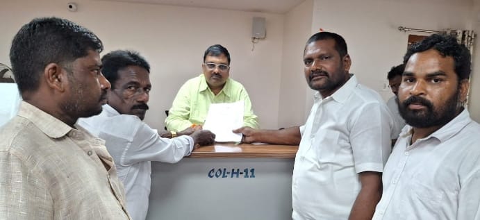 ఫిషింగ్ హార్బర్ పనులుప్రారంభించాలని,ఏషియన్ పెయింట్స్ క్లినిక్ సేవలు అందించాలని వినతి