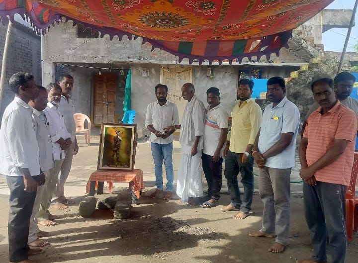 మాజీ జెడ్పీటీసీ గండ్ర జ్యోతి ఆర్థిక సహాయం: