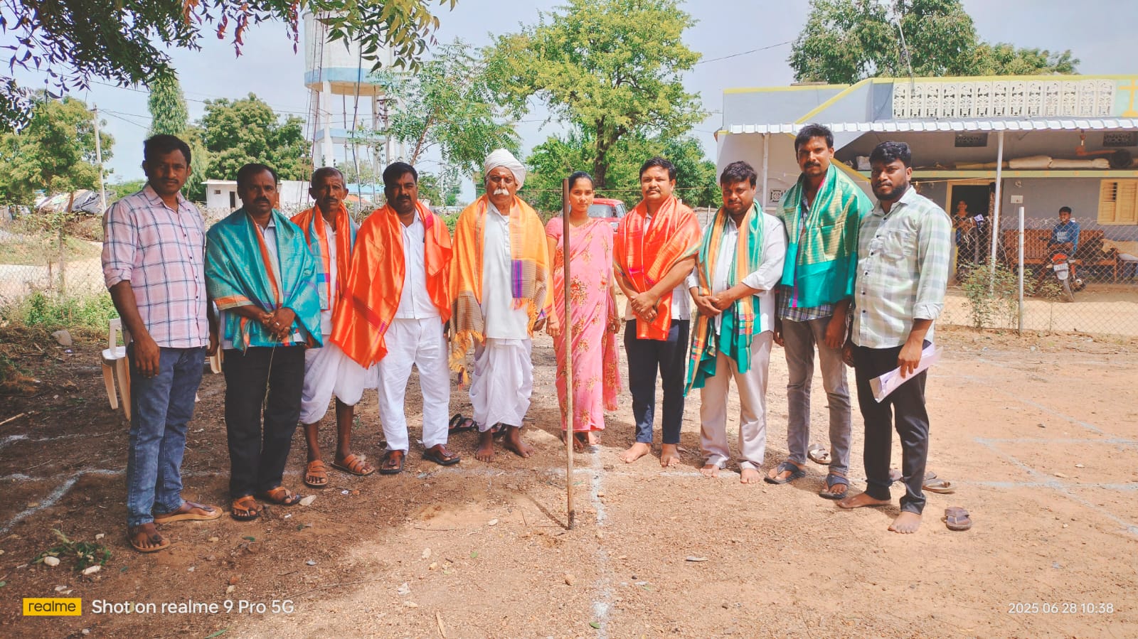 పేద ప్రజల సంక్షేమమే ప్రభుత్వ లక్ష్యం
