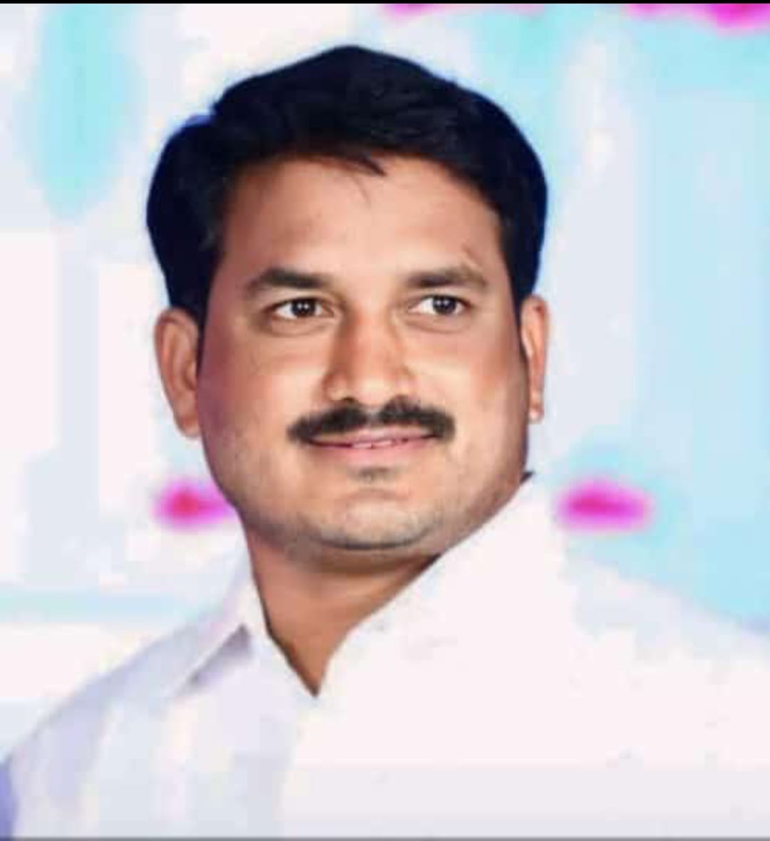 తెలంగాణ ఉద్యమకారులు బహుజన నాయకులు కీర్తి శేషులు సాయి చందు విగ్రహావిష్కణకార్యక్రమాన్ని విజయ వంతం చేదం – అంబేద్కర్ విజ్ఞాన వేదిక జిల్లా ప్రధాన కార్యదర్శి మంచన పల్లి శ్రీనివాస్, ఉపాధ్యాయులు,జాతియ అంబేద్కర్ అవార్డు గ్రహీత.