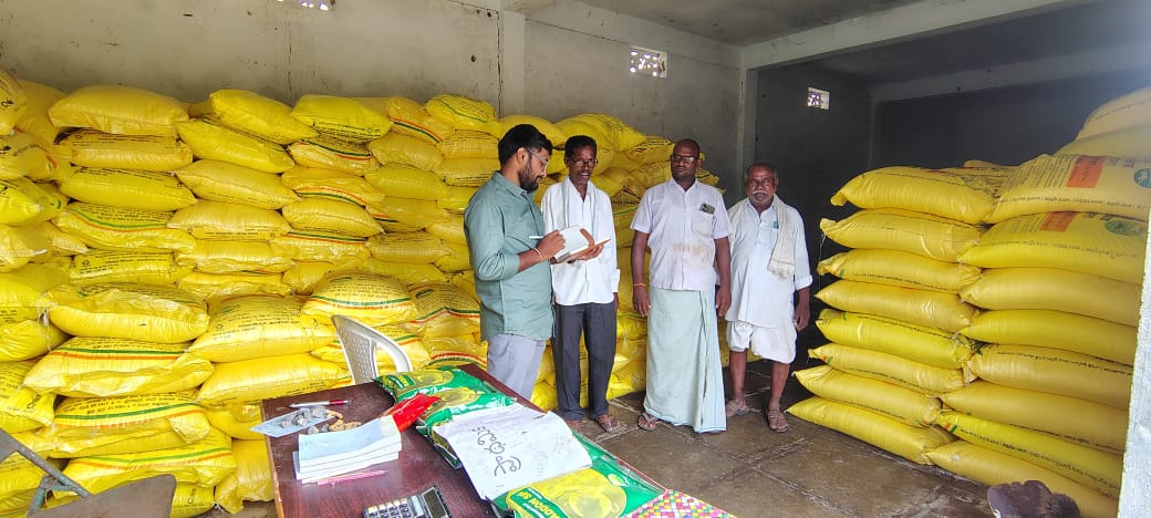 ఏర్గట్ల మండలానికి యూరియావచ్చింది -మండల వ్యవసాయాధికారి వైష్ణవ్**