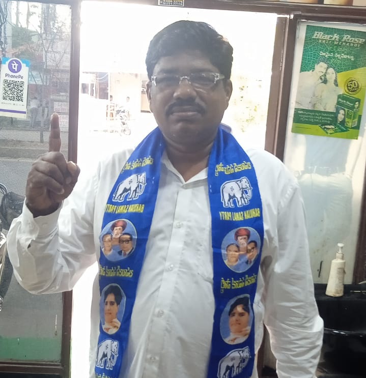 బలహీన వర్గాల విద్యార్థులకు 25% సీట్ల కేటాయింపు విద్యాహక్కు చట్టాన్ని తుంగలో తొక్కుతున్న ప్రైవేటు విద్యాసంస్థలు