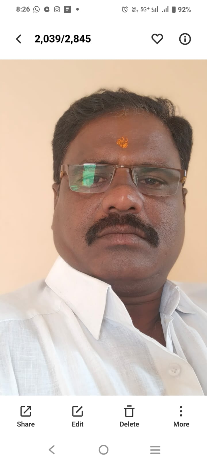 మరో పది సంవత్సరాలలో. ఓ పెద్దతరం కనుమరుగైపోతుంది.