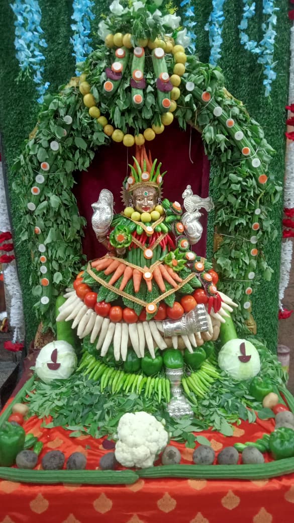 కన్యకా పరమేశ్వరి అమ్మవారికి ఆషాడ మాసం ప్రత్యేక పూజలు.