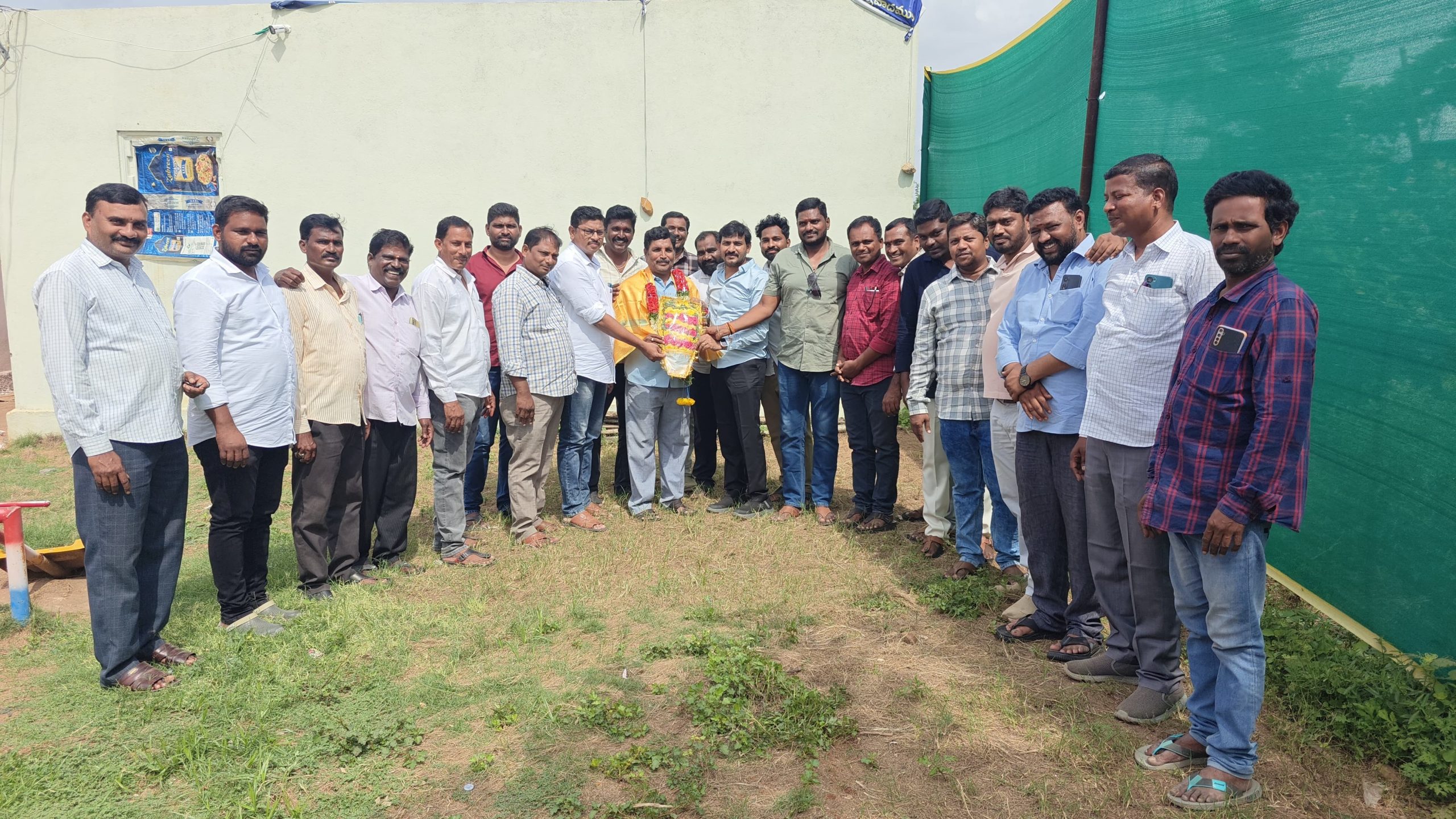 కోదాడ ఎలక్ట్రానిక్ మీడియా అసోసియేషన్ అధ్యక్షుడిగా పిడమర్తి గాంధీ