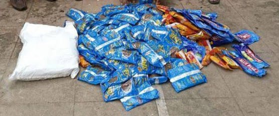 కిరణం షాప్ లో అంబర్ గుట్కా పట్టివేత